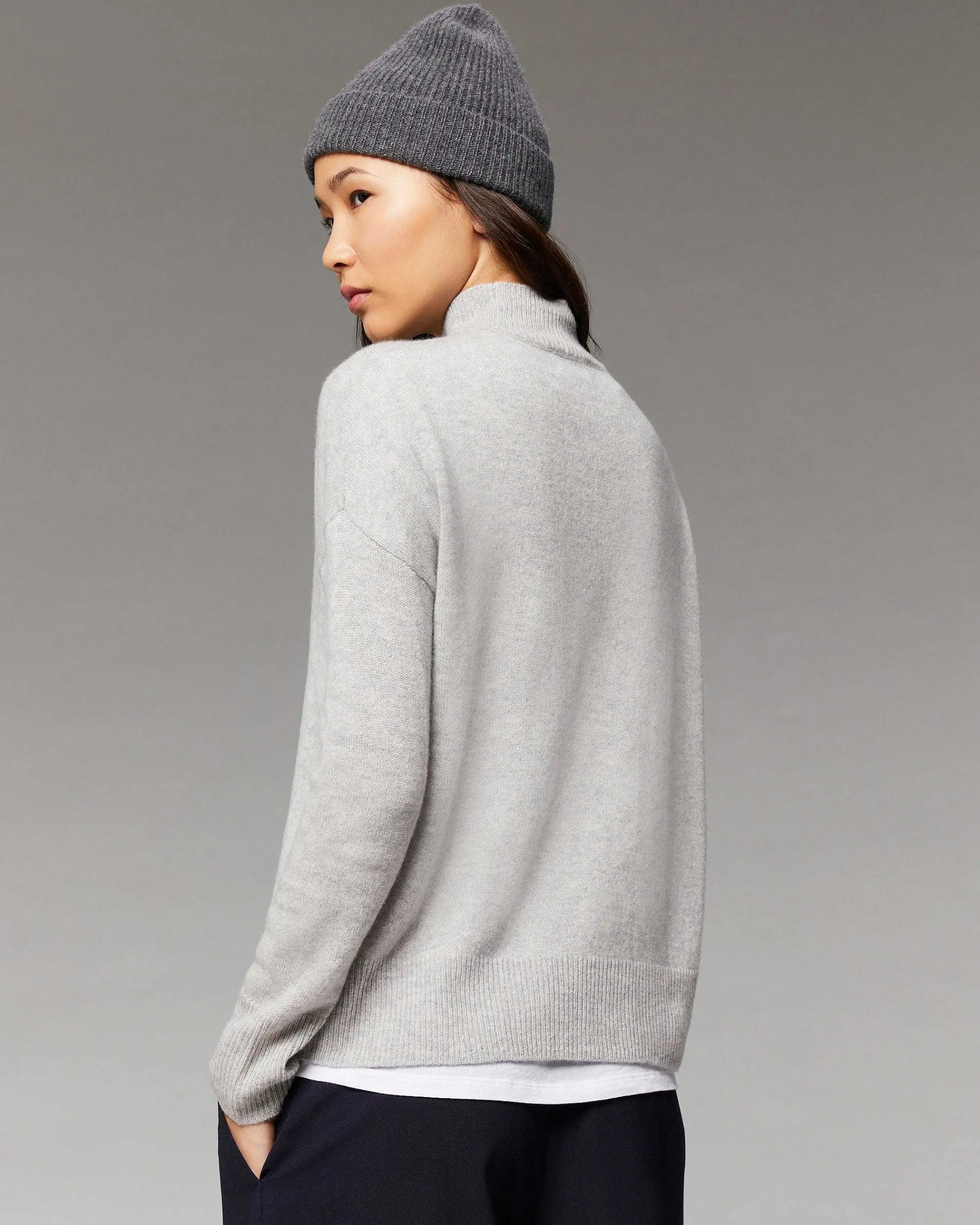 Pull Col Montant Future Leger*FROM FUTURE New