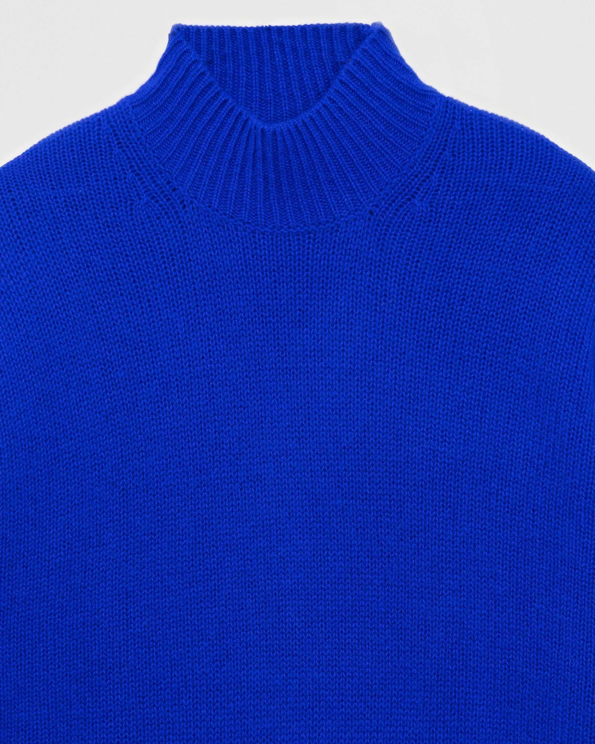 Pull Col Montant Oversize*FROM FUTURE Hot