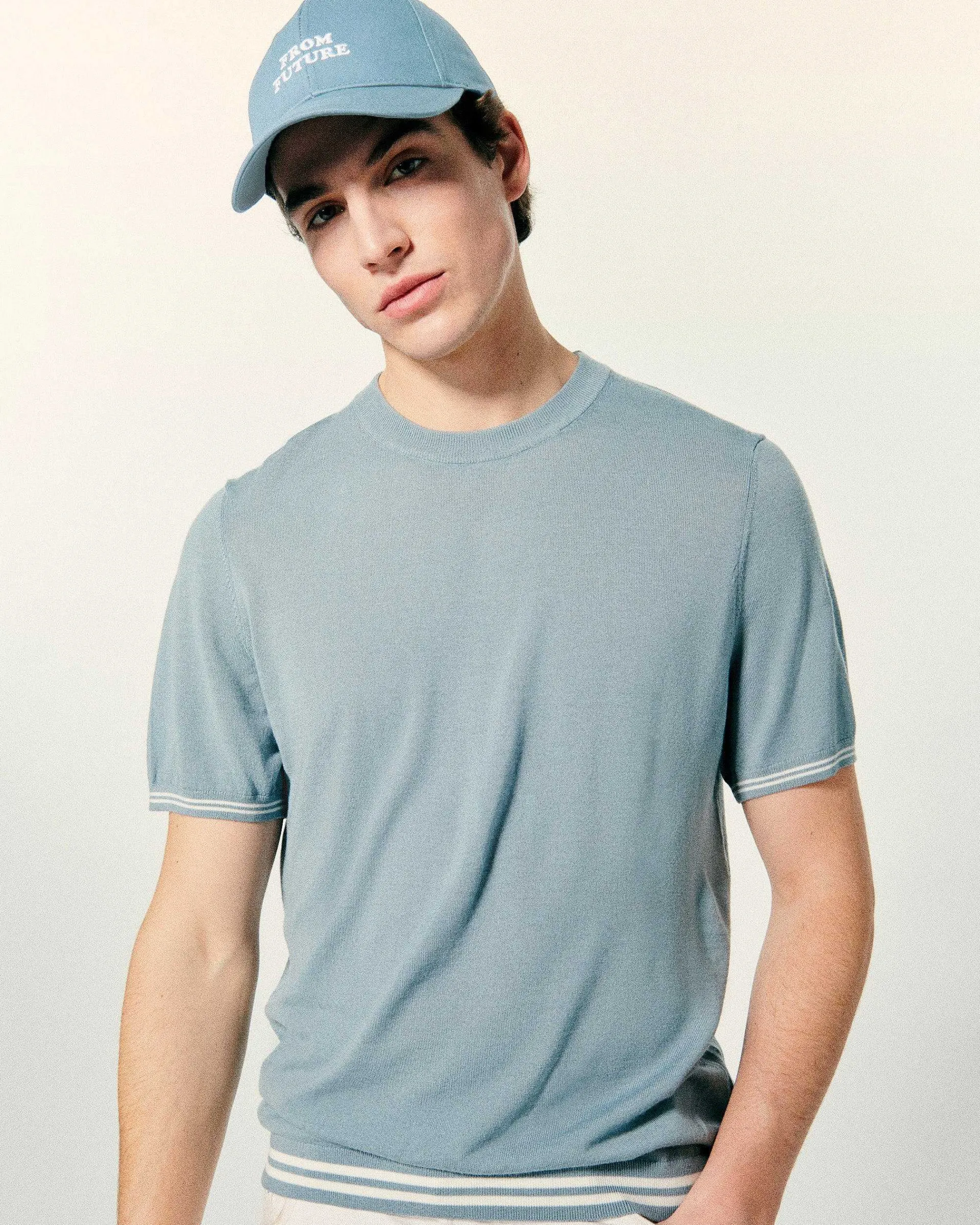 Pull Col Rond*FROM FUTURE Discount