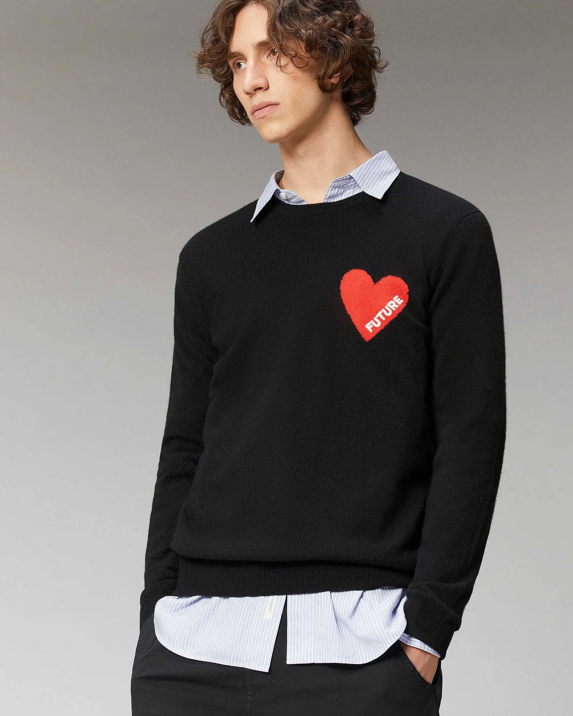 Pull Col Rond Coeur*FROM FUTURE Clearance