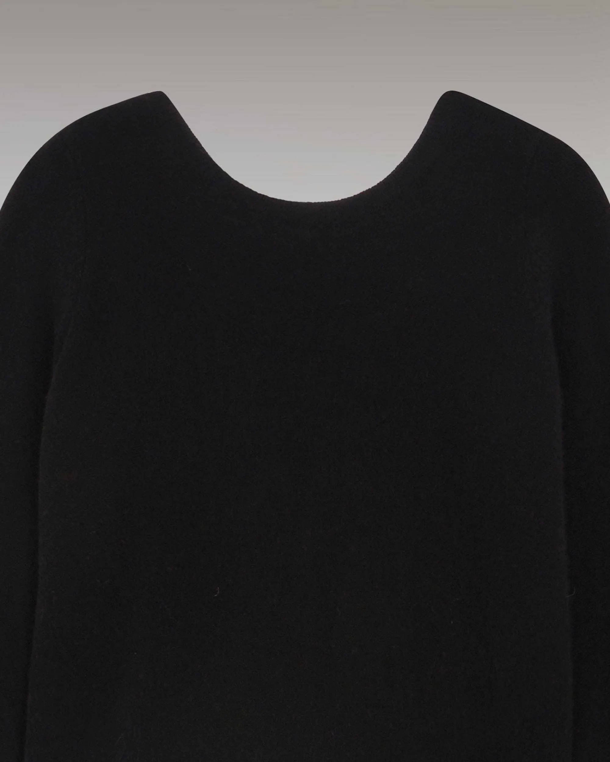 Pull Col Rond Dos Nu Leger*FROM FUTURE Clearance