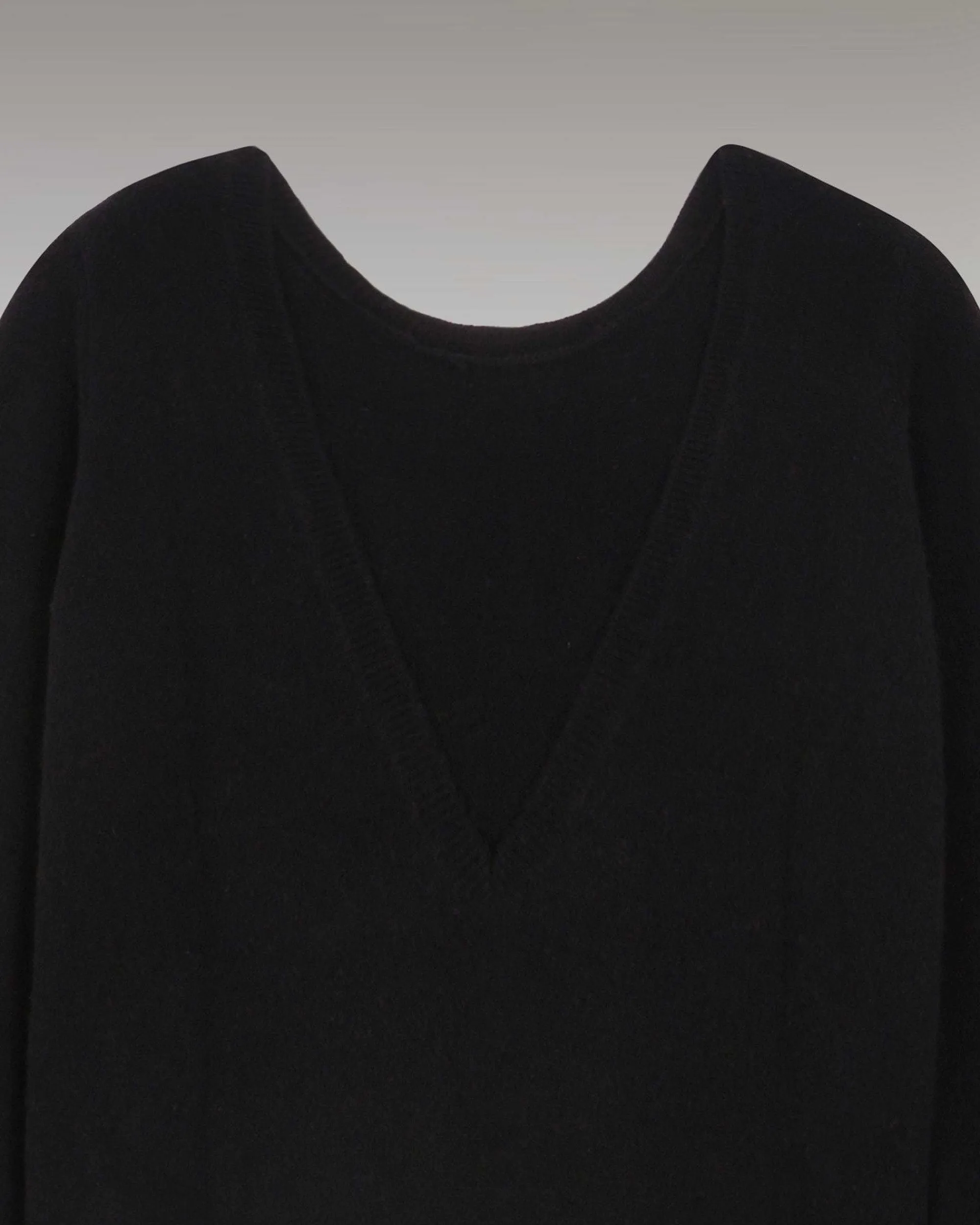 Pull Col Rond Dos Nu Leger*FROM FUTURE Discount