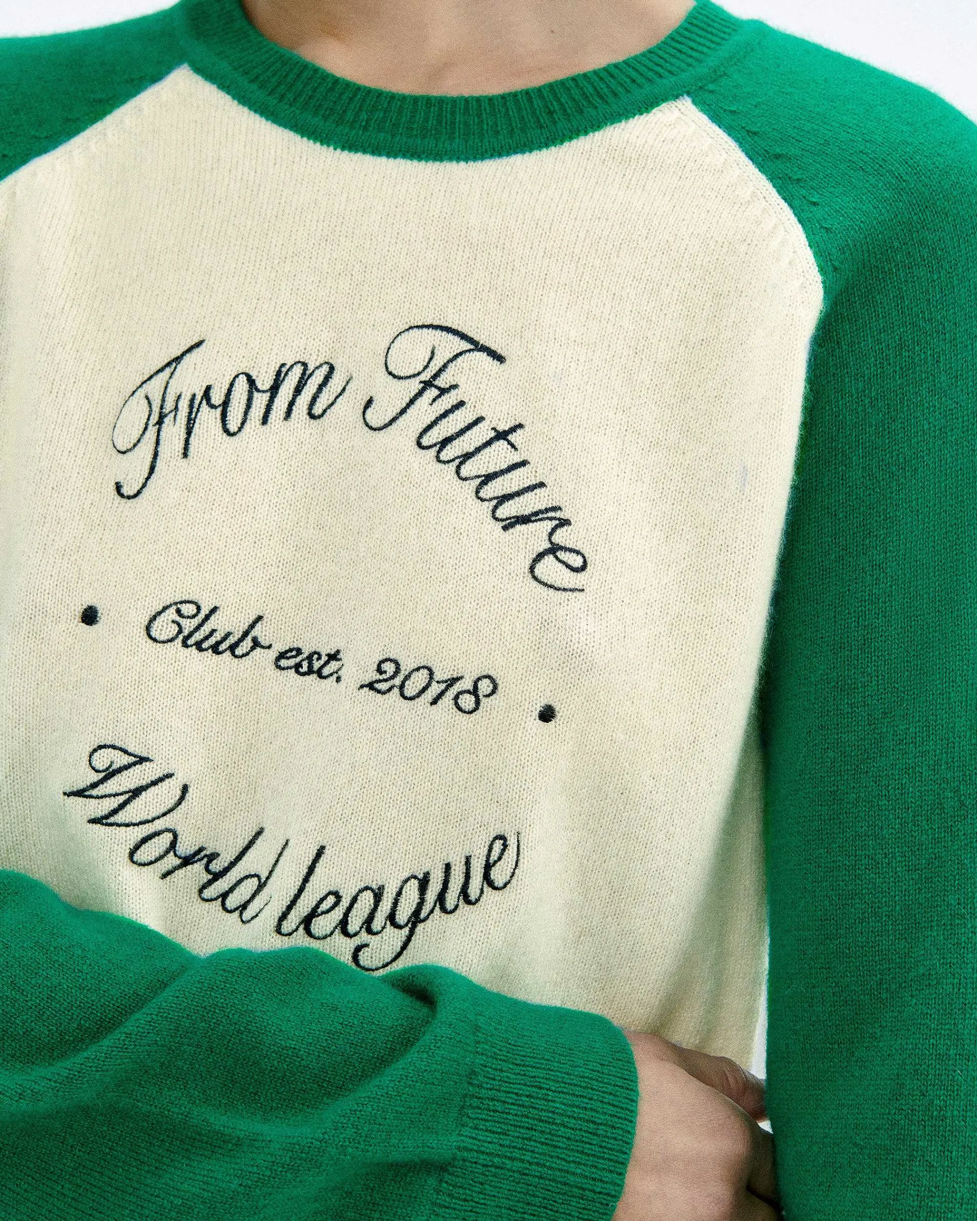 Pull Col Rond Club*FROM FUTURE Outlet