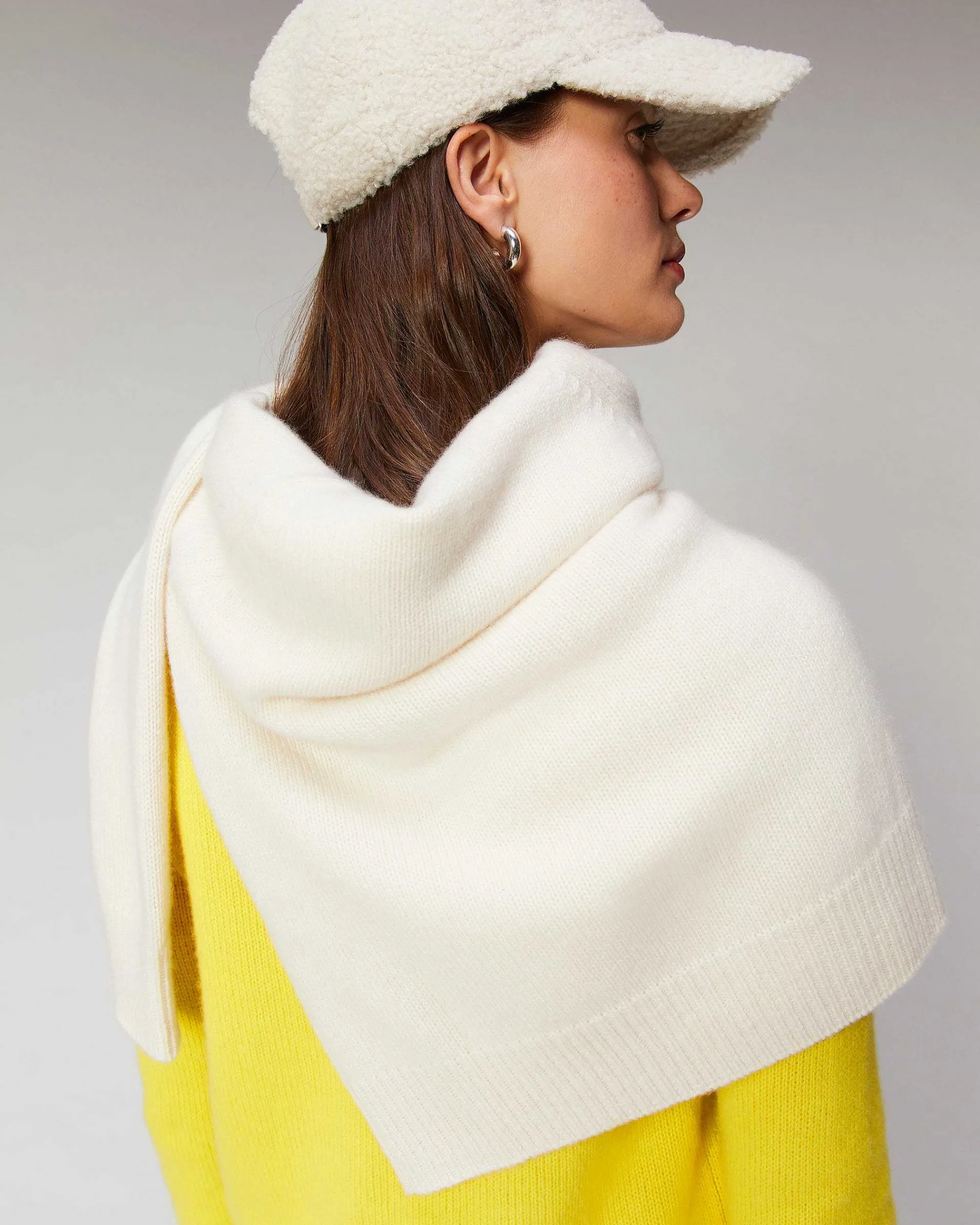 Pull Col Rond Raglan*FROM FUTURE