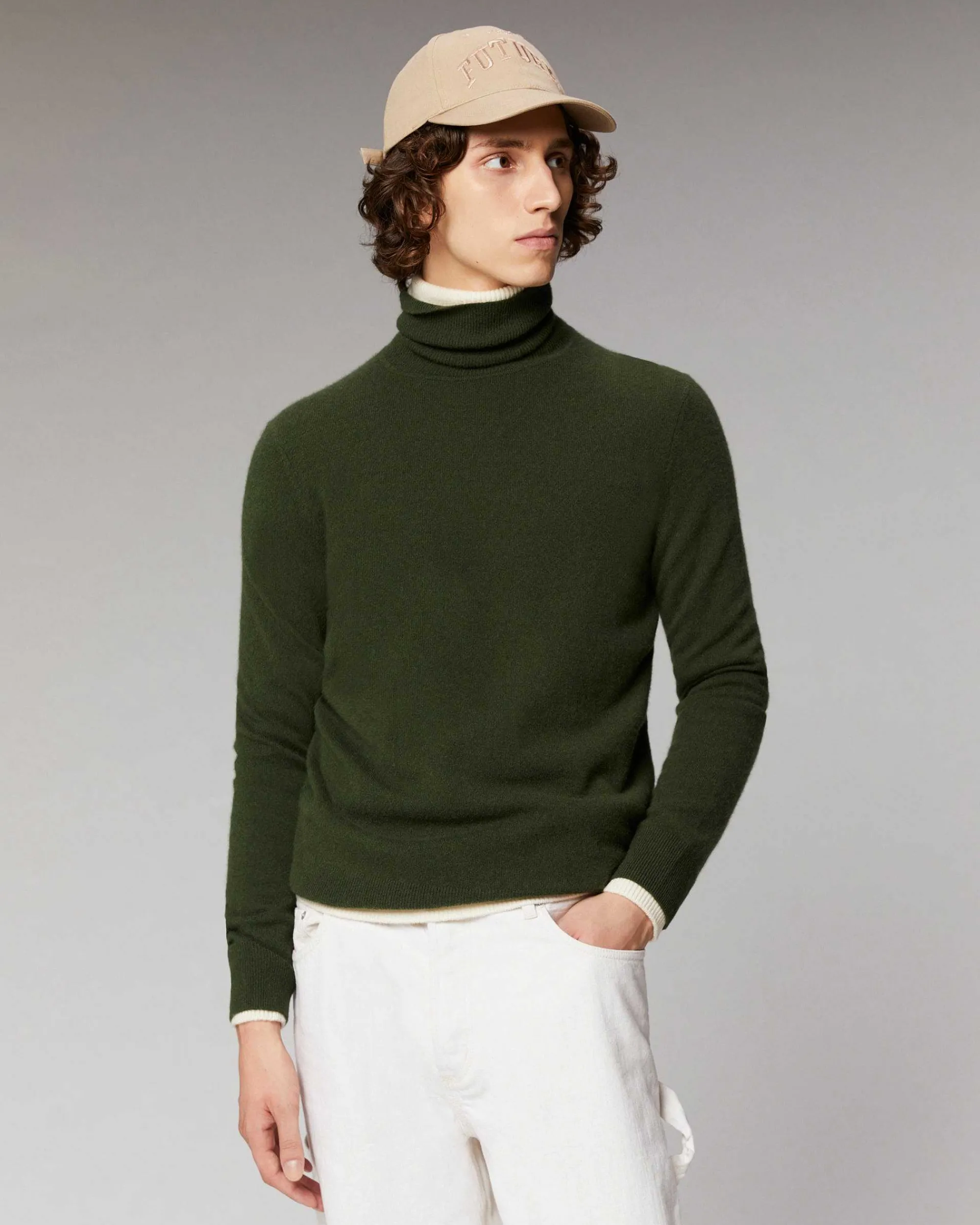 Pull Col Roule Basique*FROM FUTURE Outlet