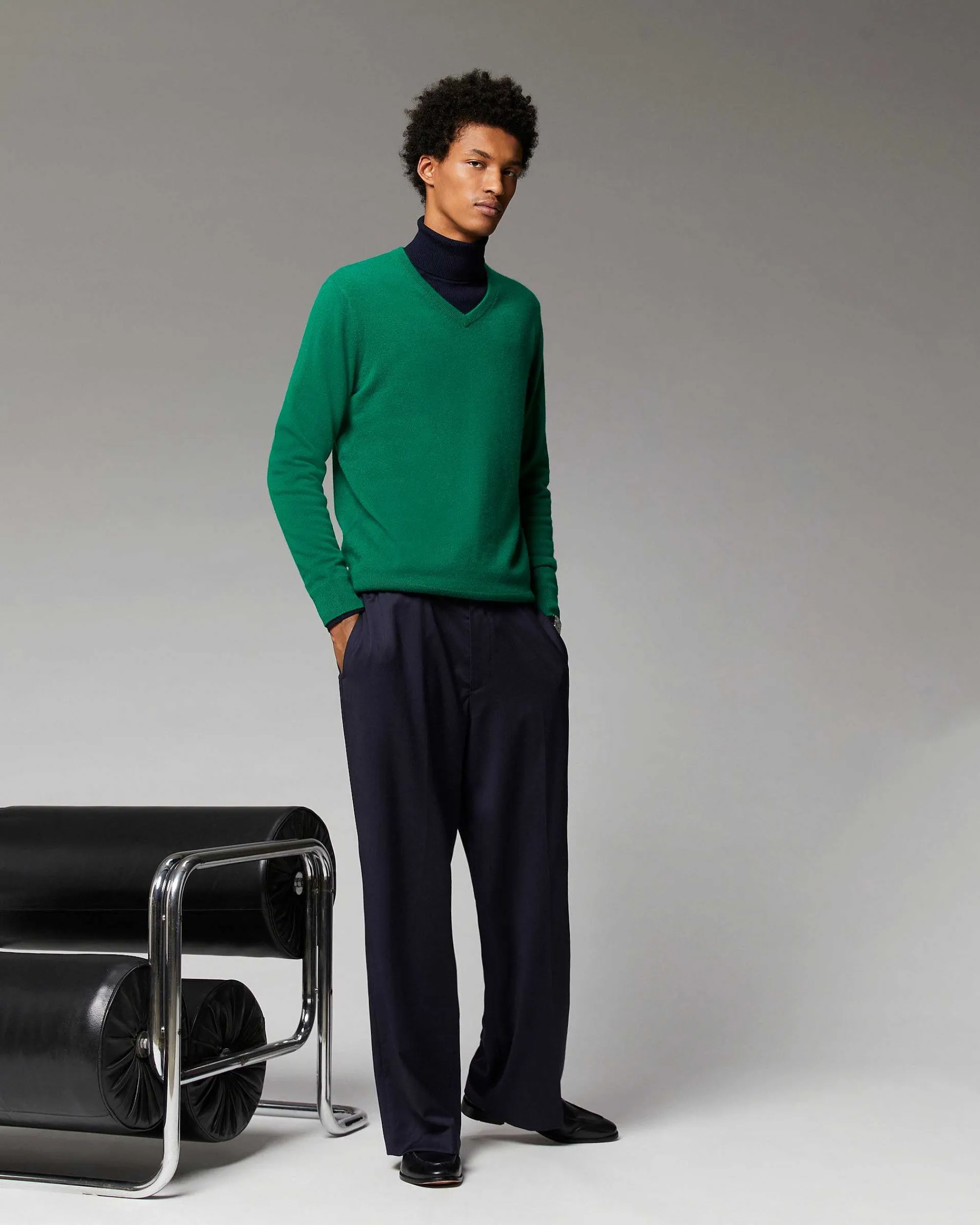 Pull Col V Basique*FROM FUTURE Outlet