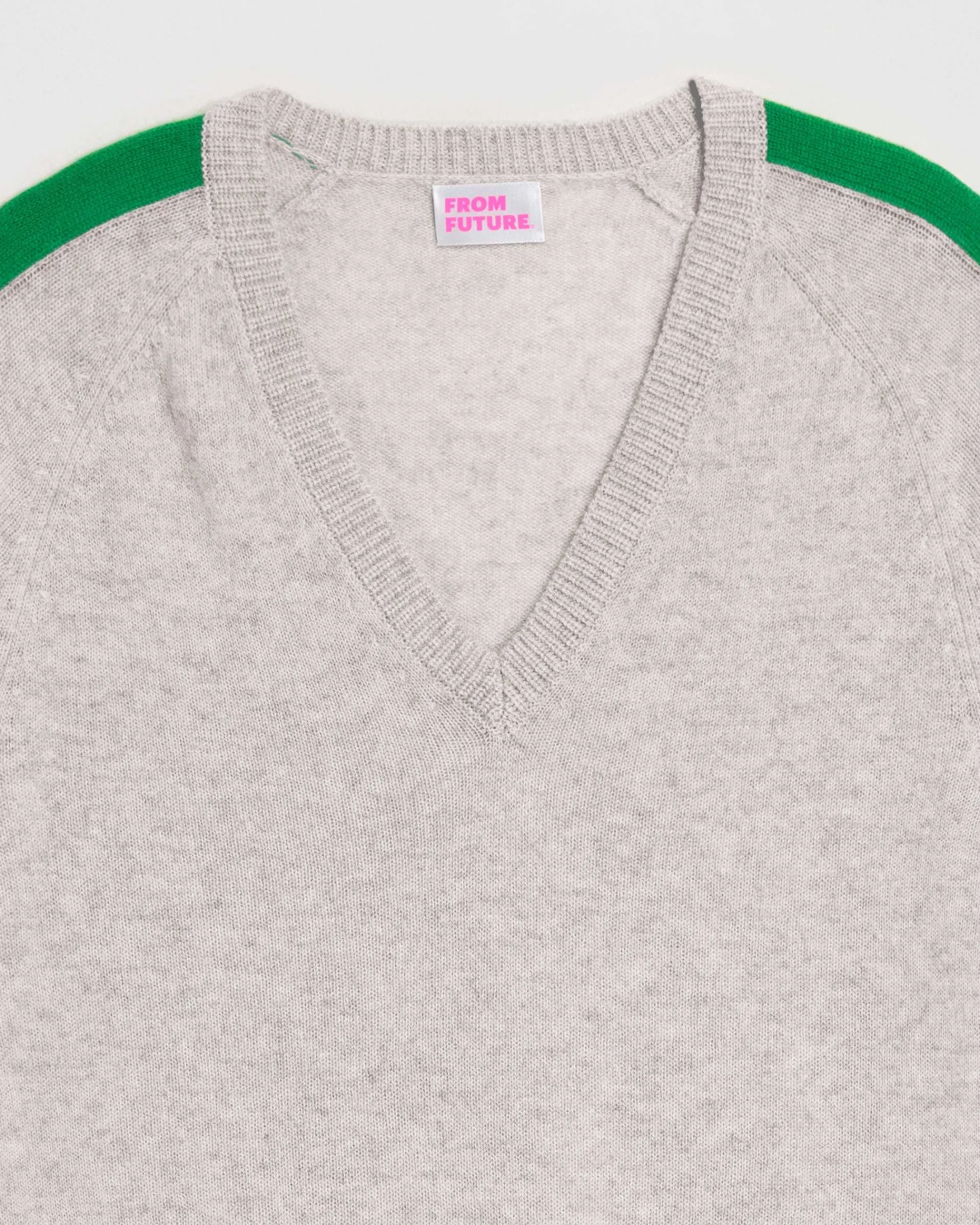 Pull Col V Oversize Bandes Bicolore Leger*FROM FUTURE Best