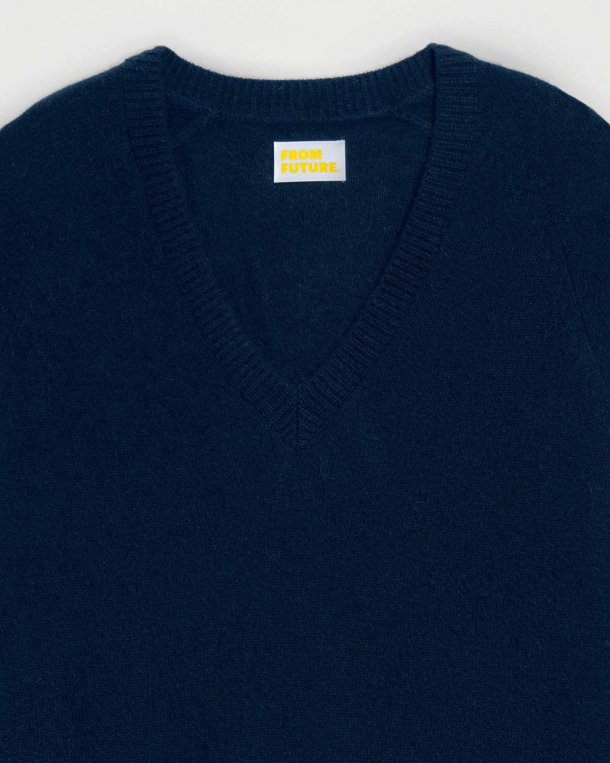 Pull Col V Oversize Leger*FROM FUTURE Outlet