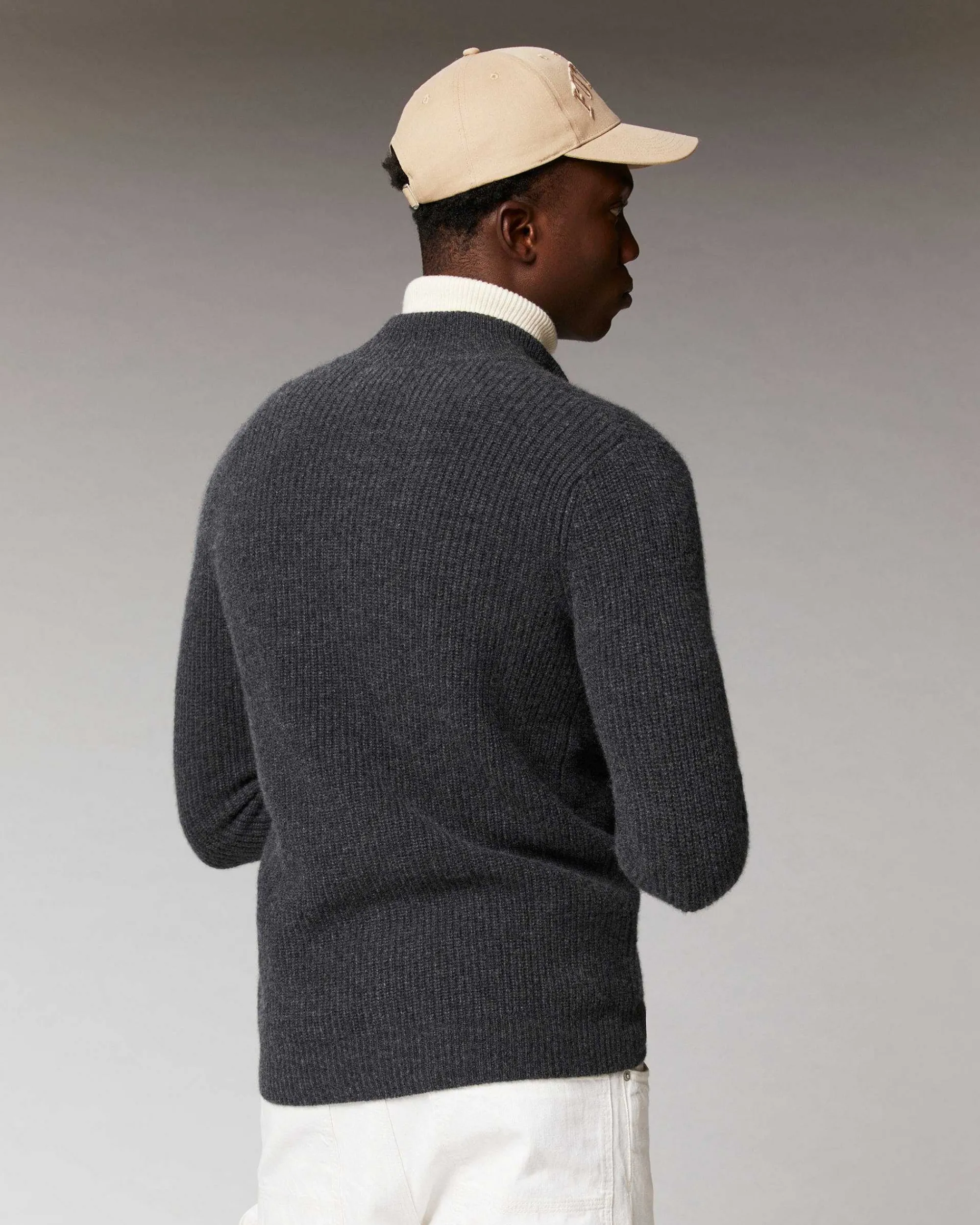 Pull Gilet A Cotes Zippe*FROM FUTURE Hot