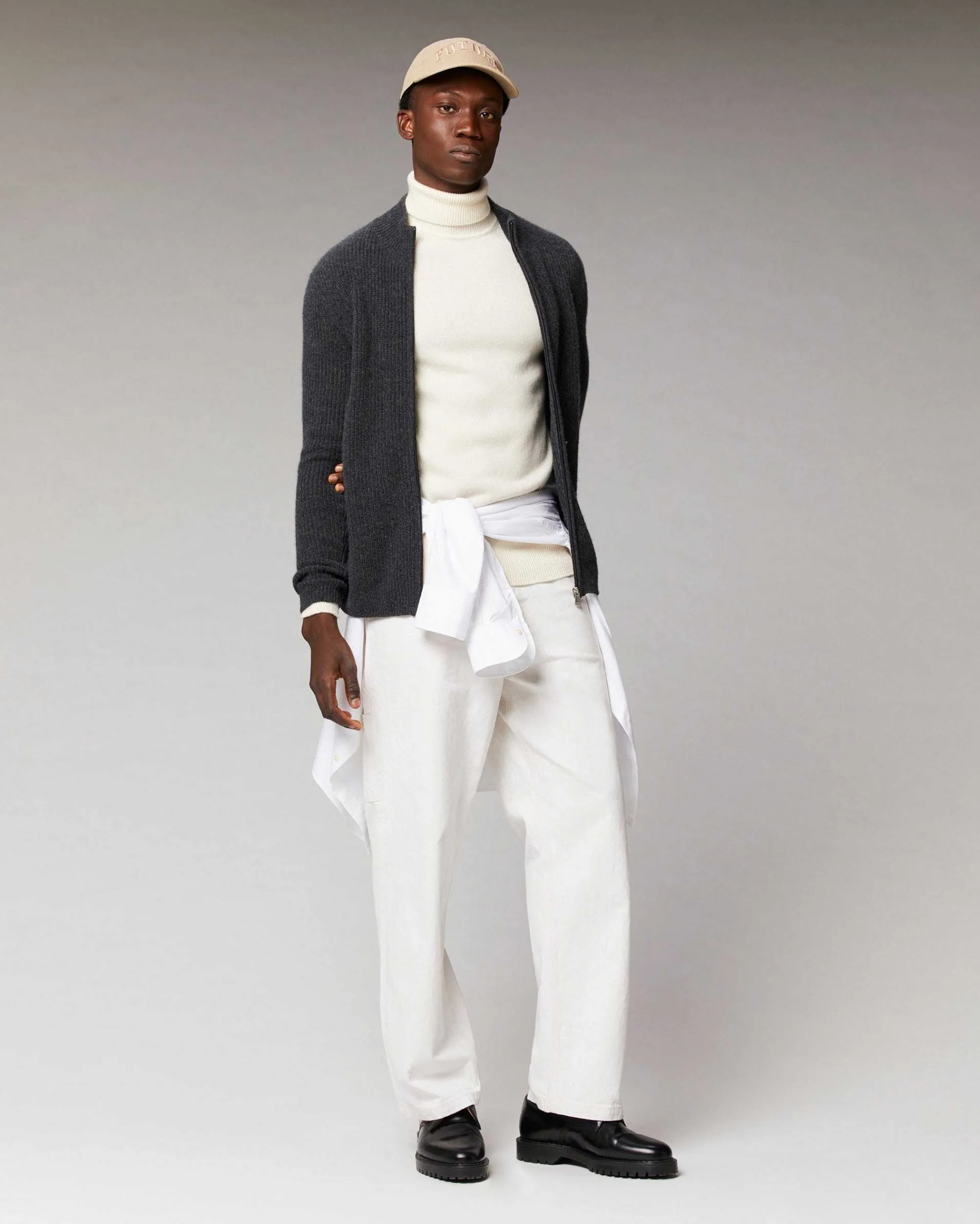 Pull Gilet A Cotes Zippe*FROM FUTURE Hot