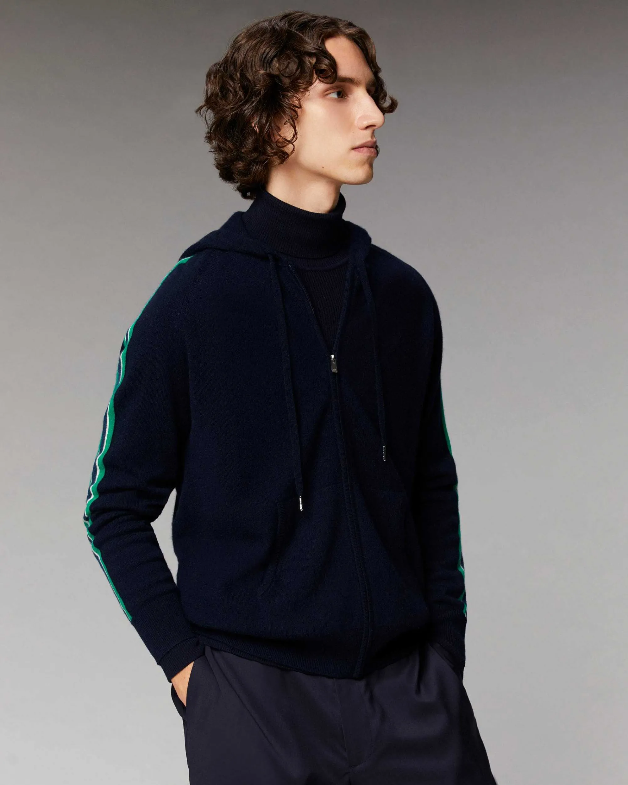 Pull Hoodie Zippe Bandes*FROM FUTURE Online