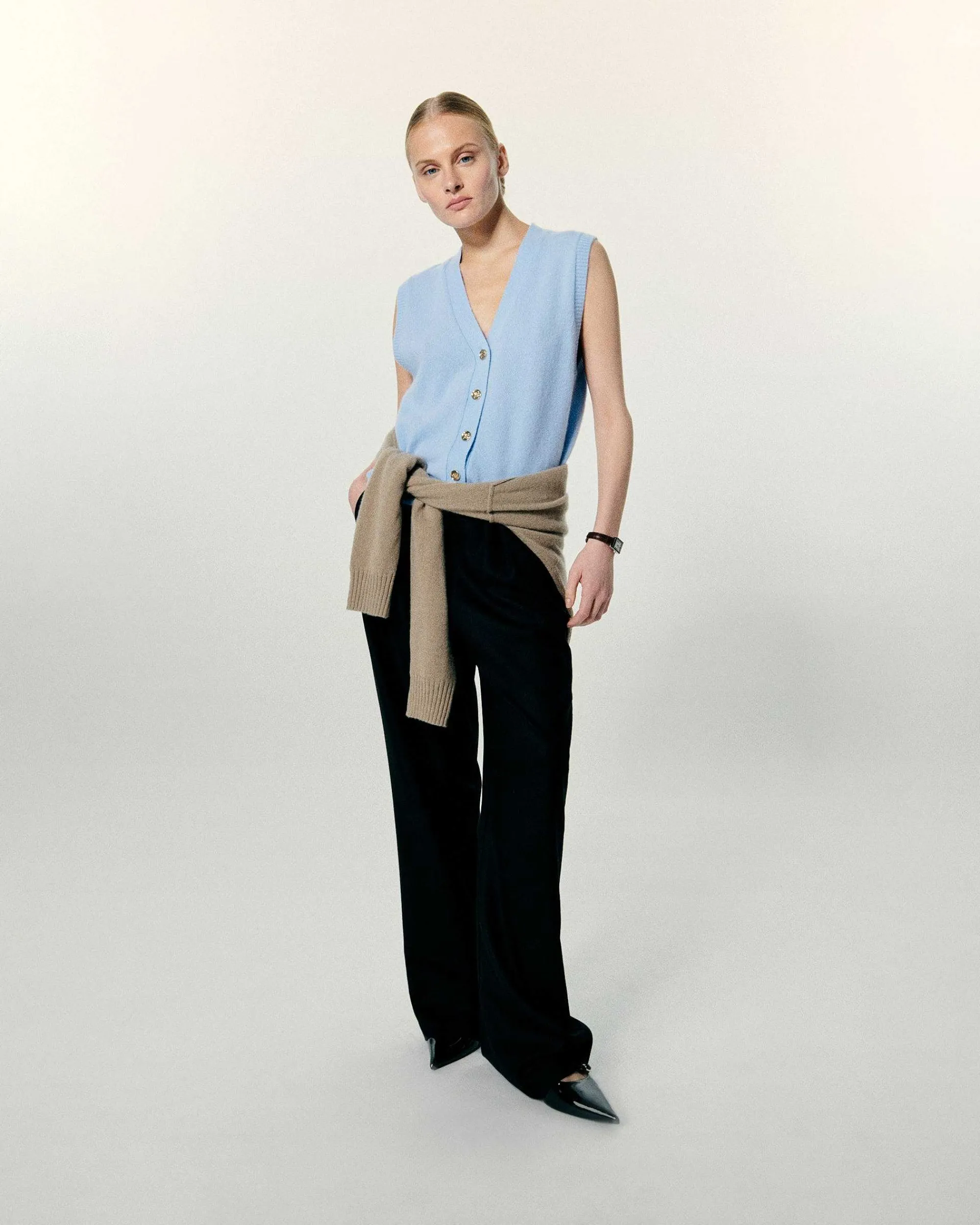 Pull Sans Manche Boutons Bijoux*FROM FUTURE Best