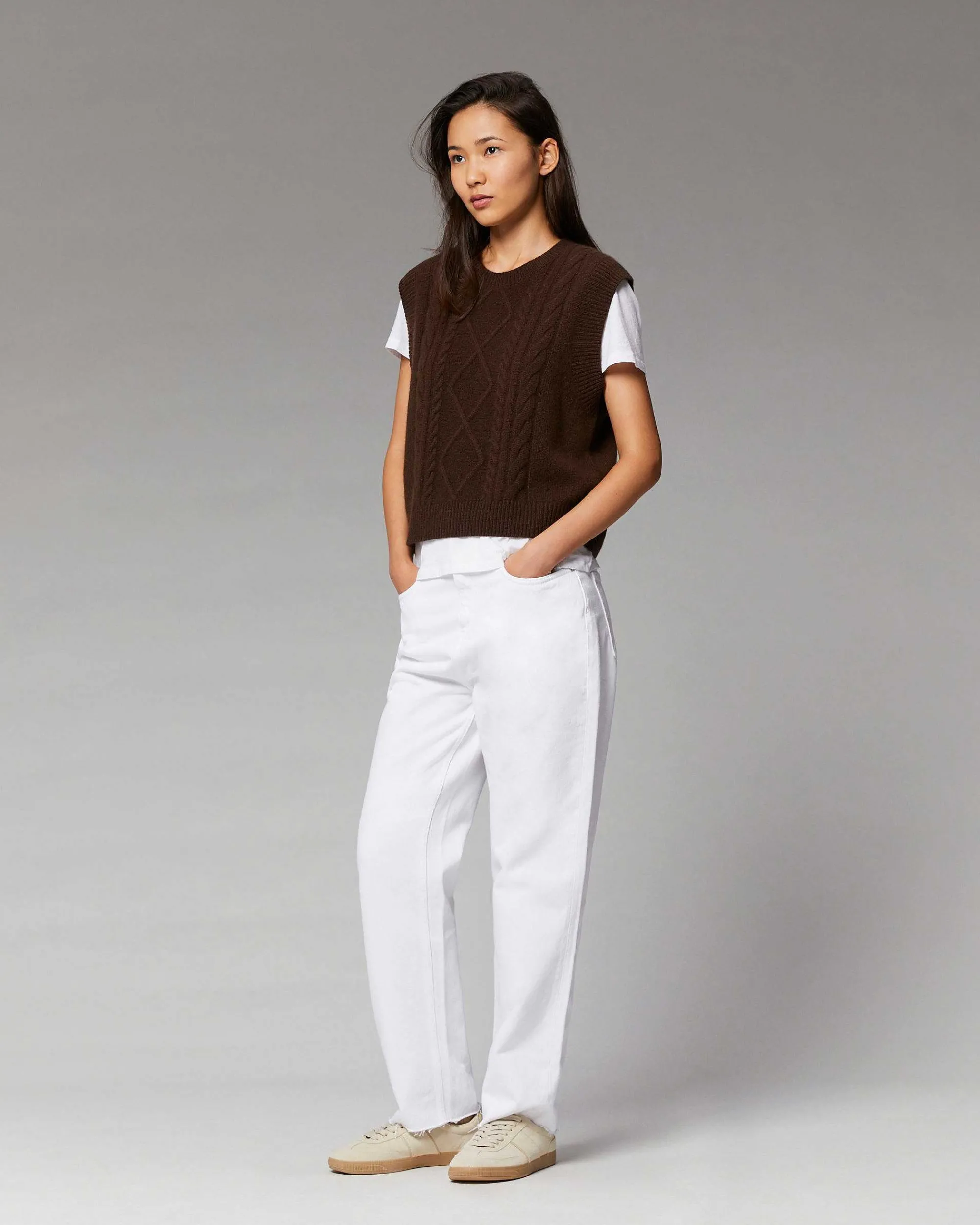 Pull Sans Manche Torsades*FROM FUTURE Outlet